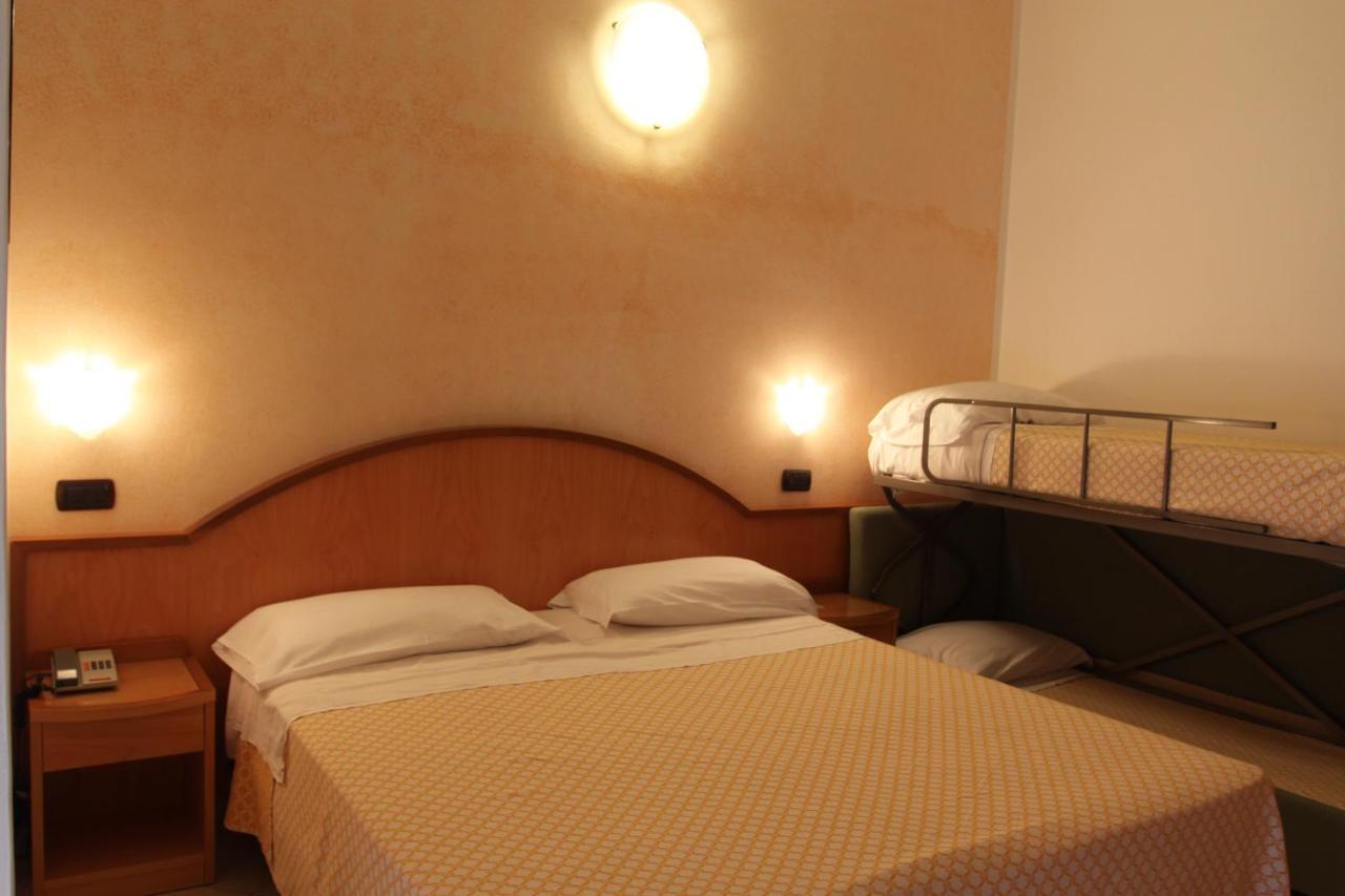 Hotel Adele Bellaria-Igea Marina Dış mekan fotoğraf